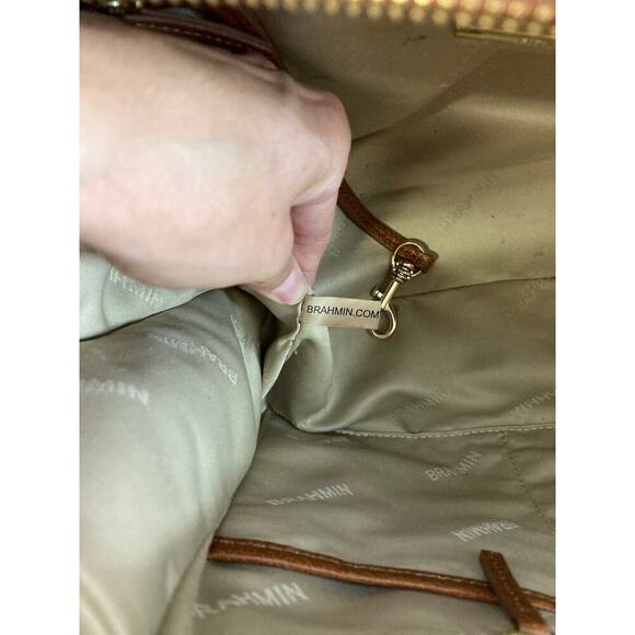 BRAHMIN, LARGE BROWN PEBBLED LEATHER HANDBAG - Picture 15 of 16